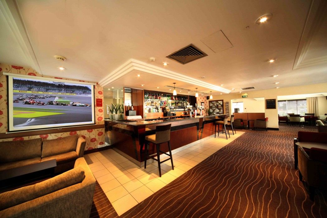 Ramada Hatfield Hatfield  Ngoại thất bức ảnh