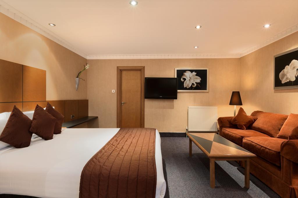 Ramada Hatfield Hatfield  Ngoại thất bức ảnh