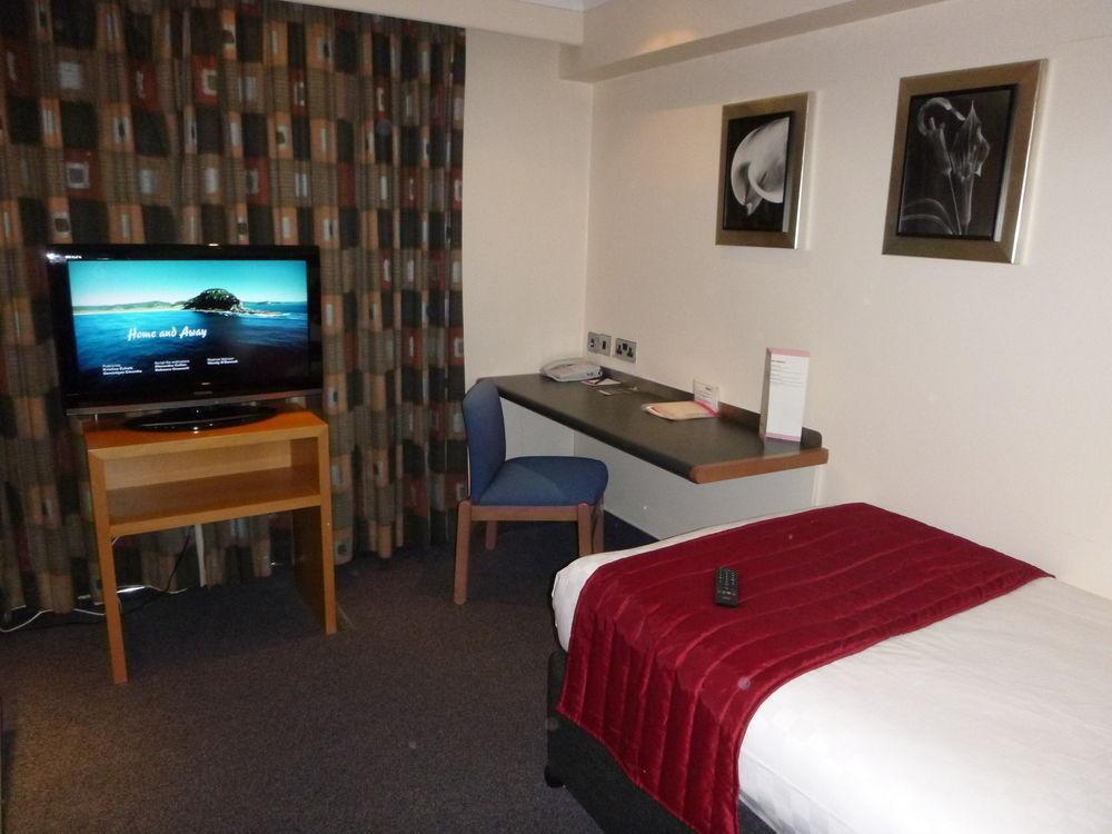 Ramada Hatfield Hatfield  Ngoại thất bức ảnh