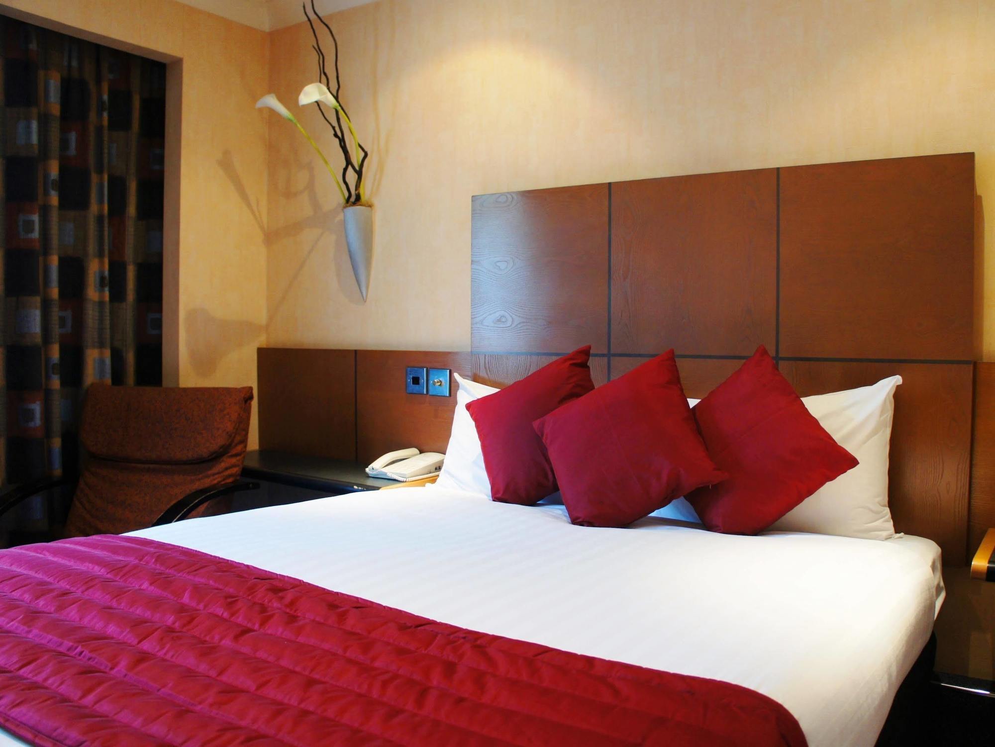 Ramada Hatfield Hatfield  Ngoại thất bức ảnh
