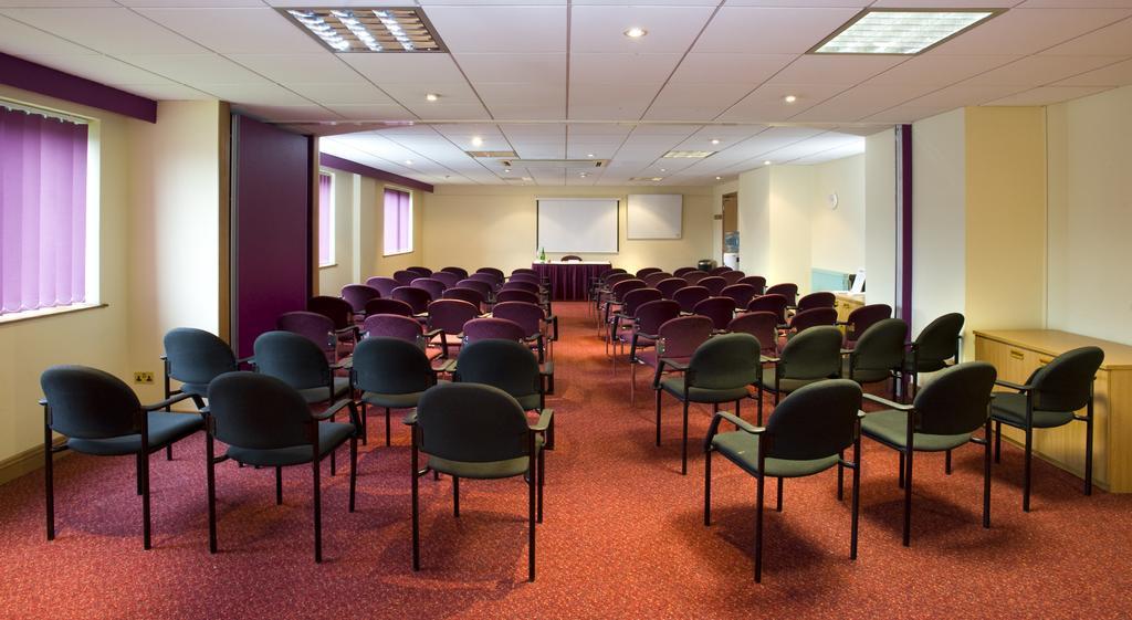 Ramada Hatfield Hatfield  Tiện nghi bức ảnh