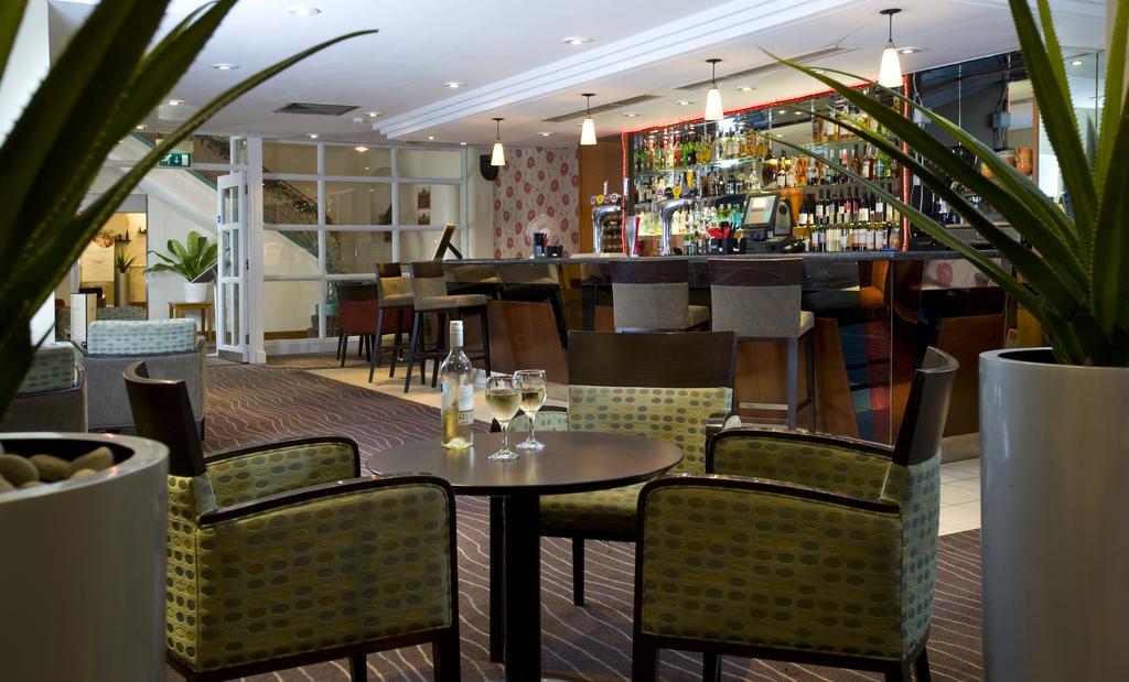 Ramada Hatfield Hatfield  Nhà hàng bức ảnh